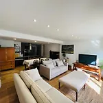 Daire Loreartean By Basque Homes Minneapolis