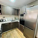 Loreartean By Basque Homes Daire Minneapolis